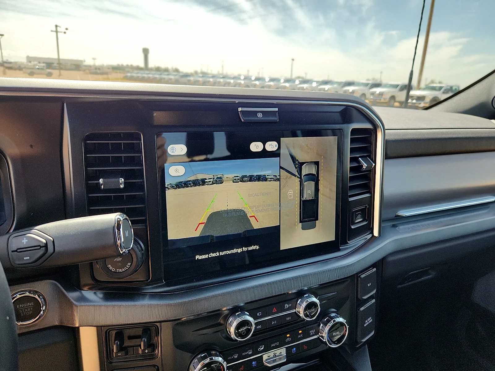 New 2026 Star White Metallic Tri-Coat Ford F-250® Platinum® image 23