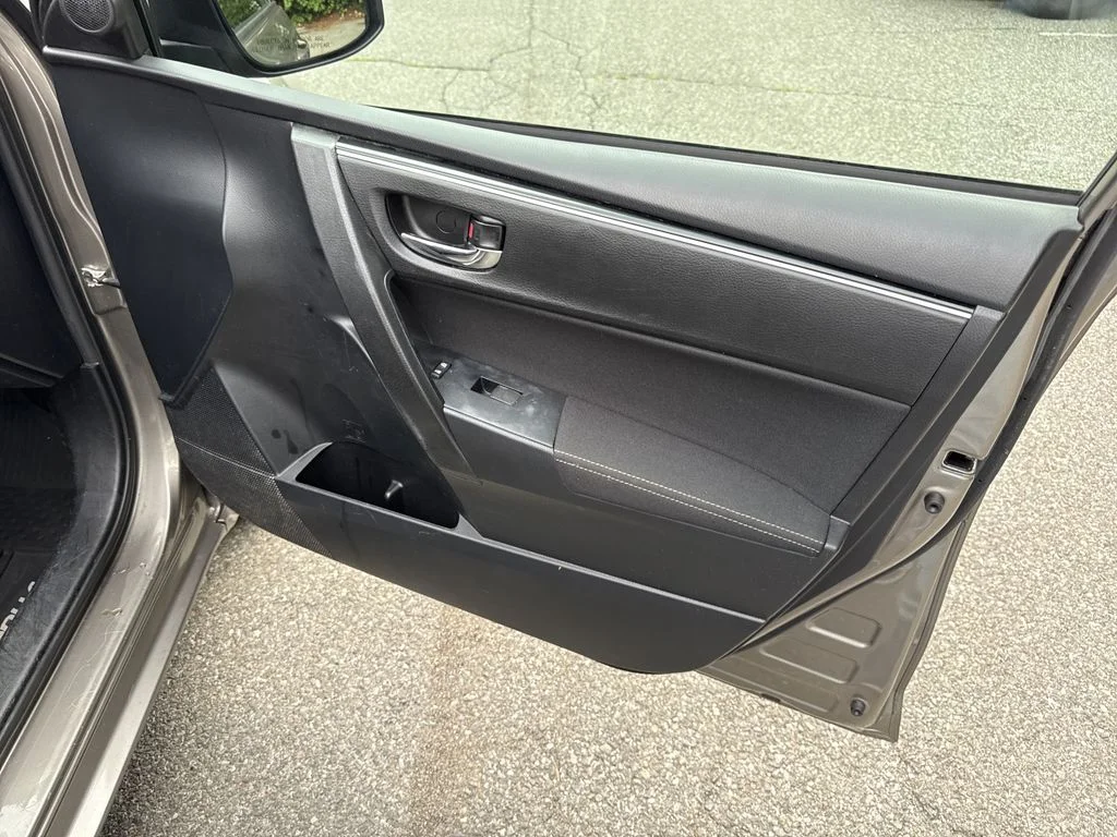 Used 2018 Falcon Gray Metallic Toyota LE image 35