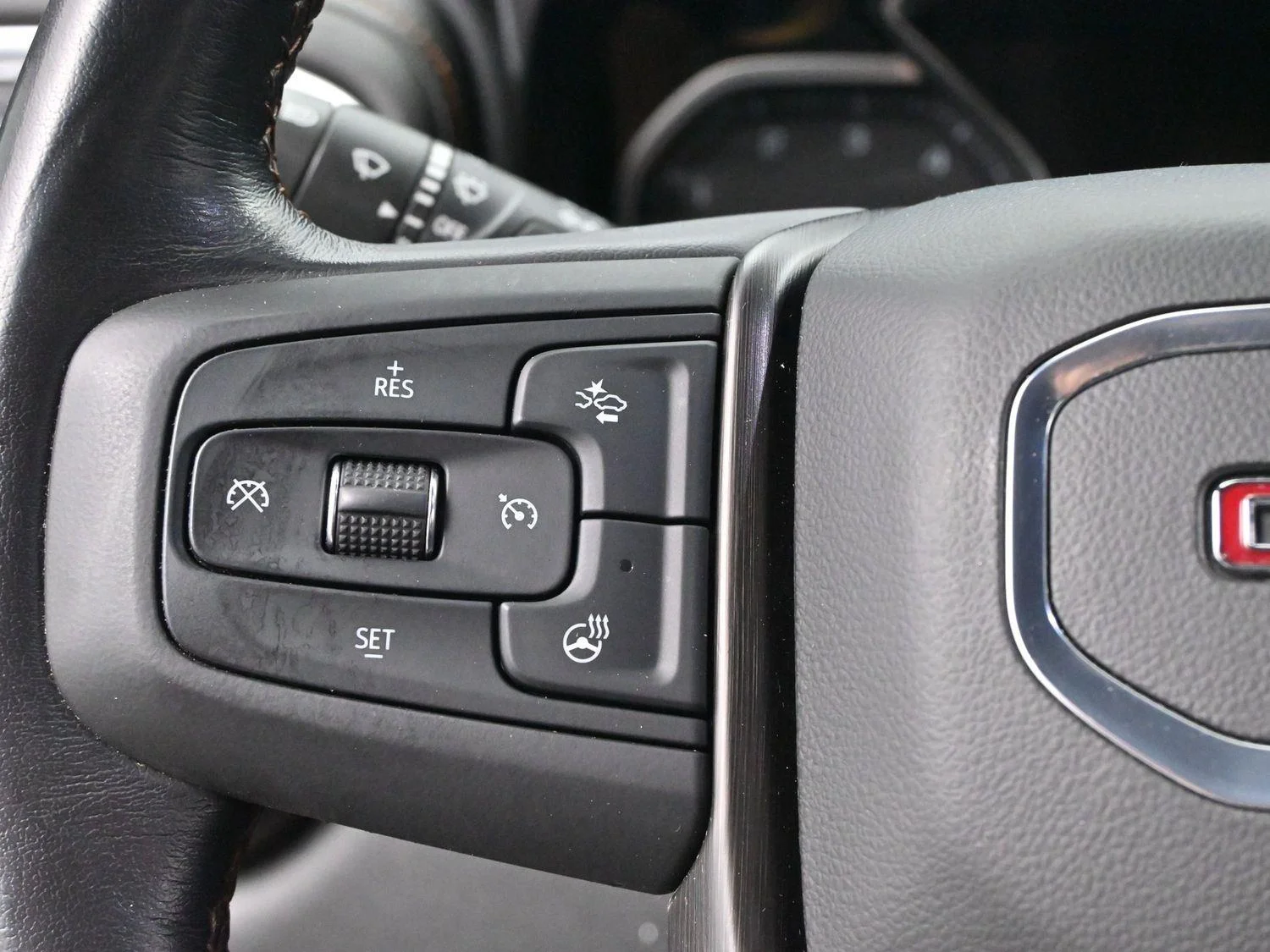 Used 2021 Satin Steel Metallic GMC AT4 image 18