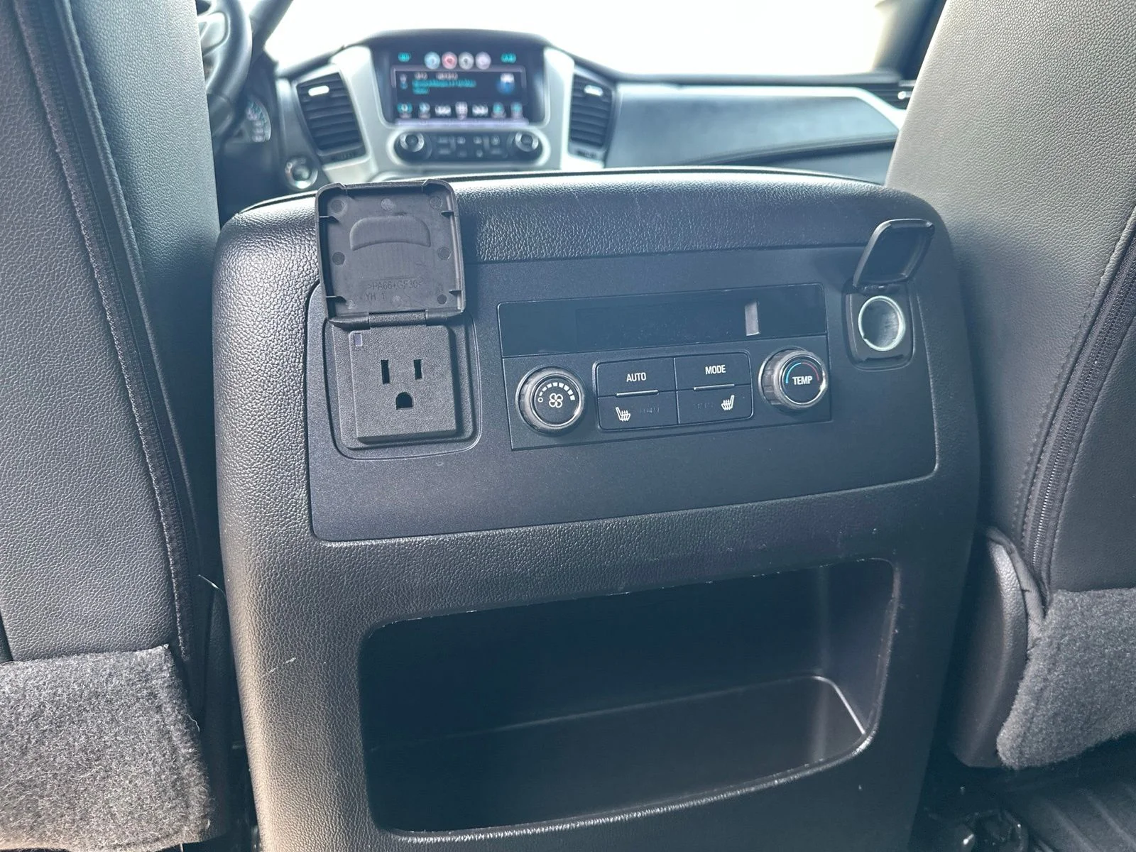 Used 2018 Red GMC SLT image 22