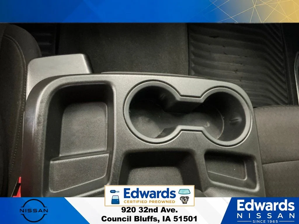 Used 2022 Gray Chevrolet LT image 27