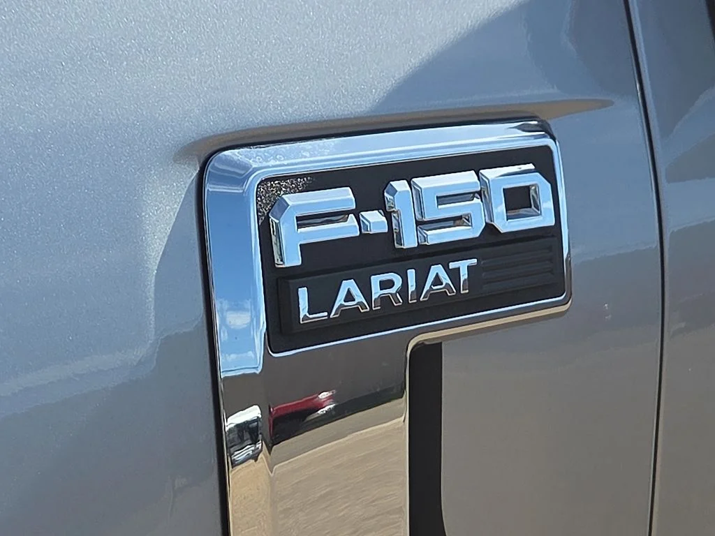 Used 2023 Silver Ford Lariat image 14