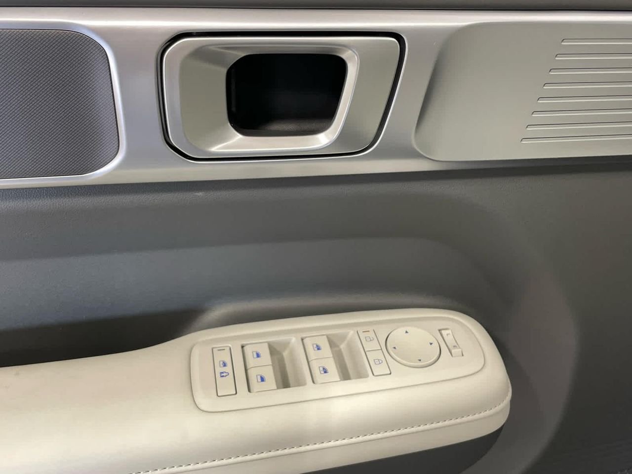 2026 Hyundai Santa Fe SEL - Photo 29
