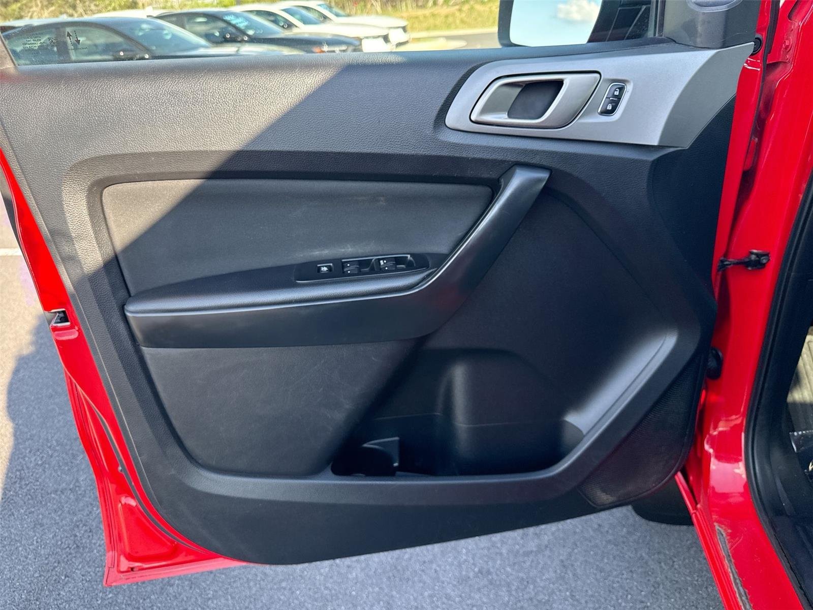 Used 2020 Race Red Ford XLT image 11