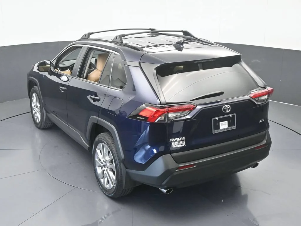 Used 2025 Blueprint Toyota XLE Premium image 50