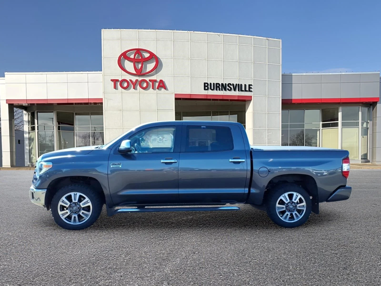 Certified Used 2018 Gray Toyota 1794 image 7