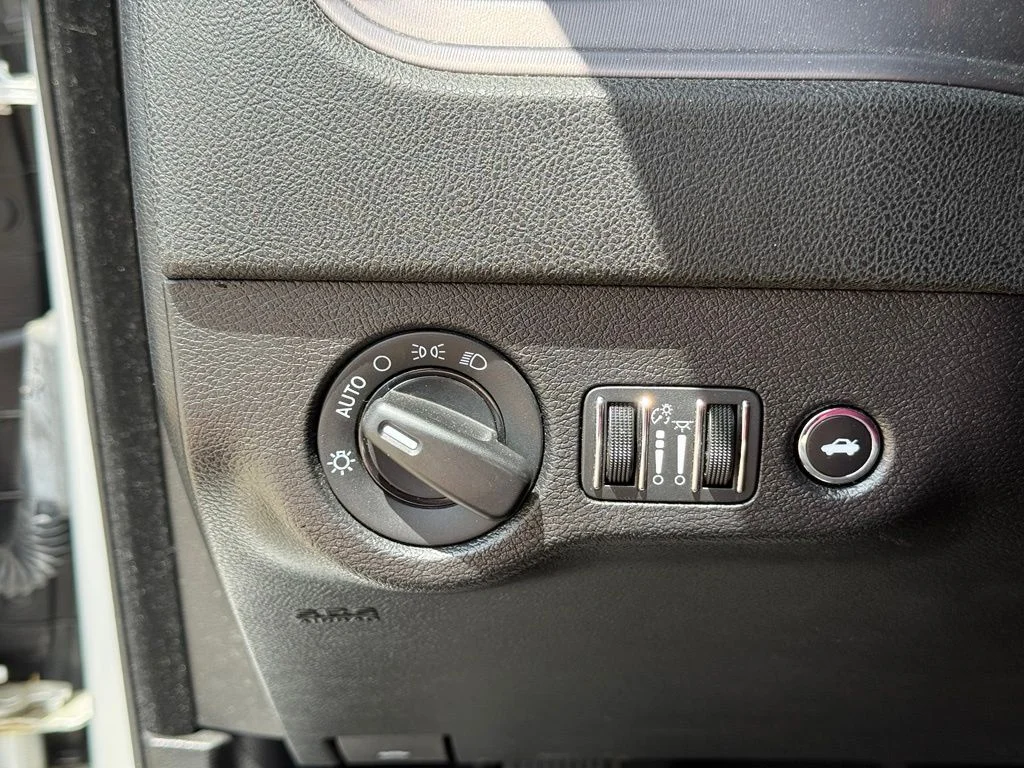 Used 2023 Silver Dodge R/T image 18