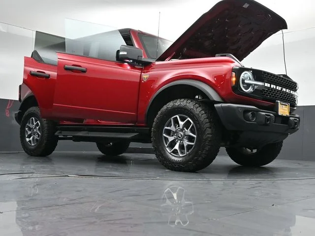 Certified Used 2025 Red Ford Badlands image 50