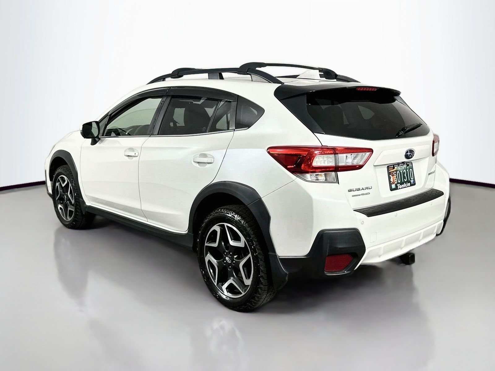 Used 2019 Crystal White Pearl Subaru 2.0i Limited image 5