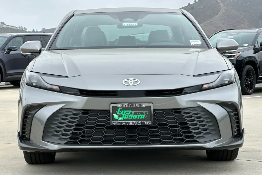 New 2026 Heavy Metal <sup>1</sup> Toyota  SE image 9