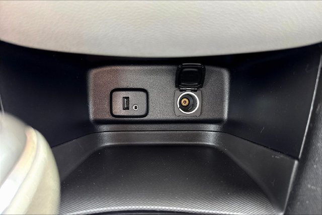 Used 2018 Orange Chevrolet LS image 18