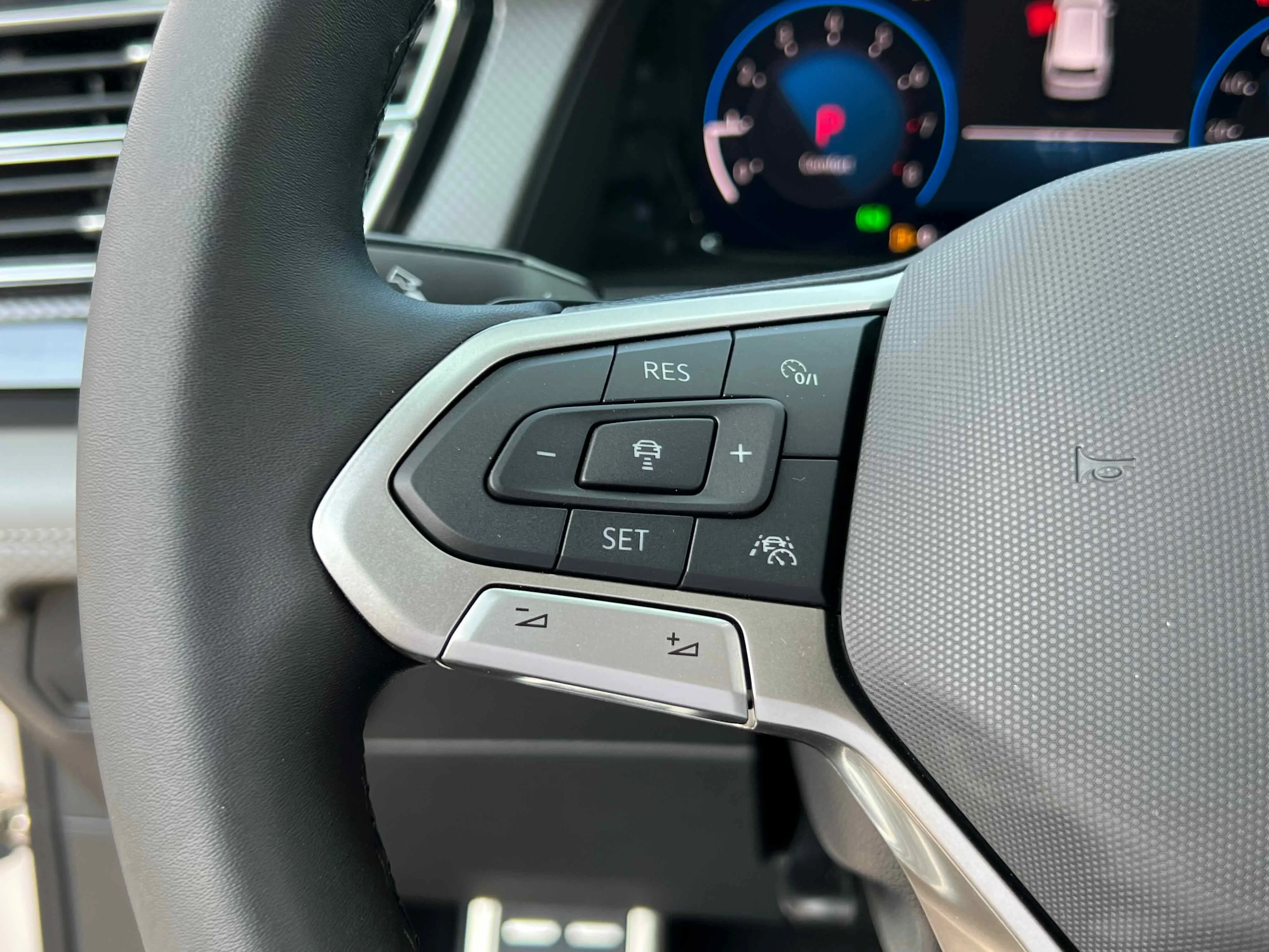 New 2026 Gray Volkswagen 2.0T Peak Edition image 34