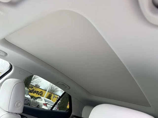 New 2026 White Buick Avenir image 27