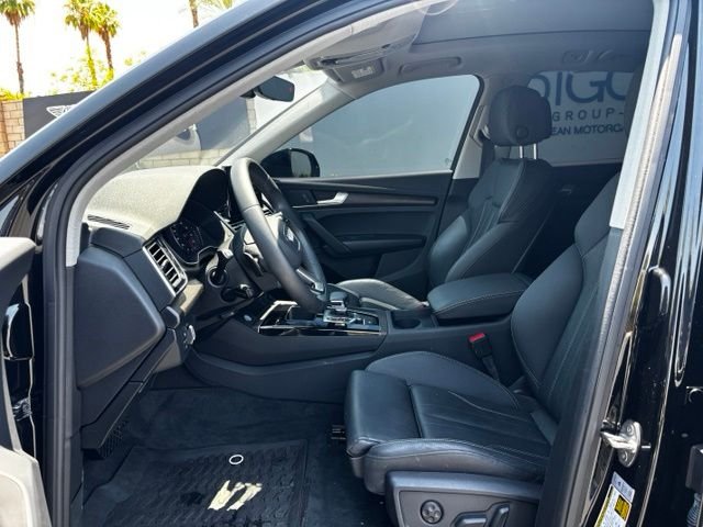 Used 2024 Mythos Black Metallic Audi 45 S line Premium image 10