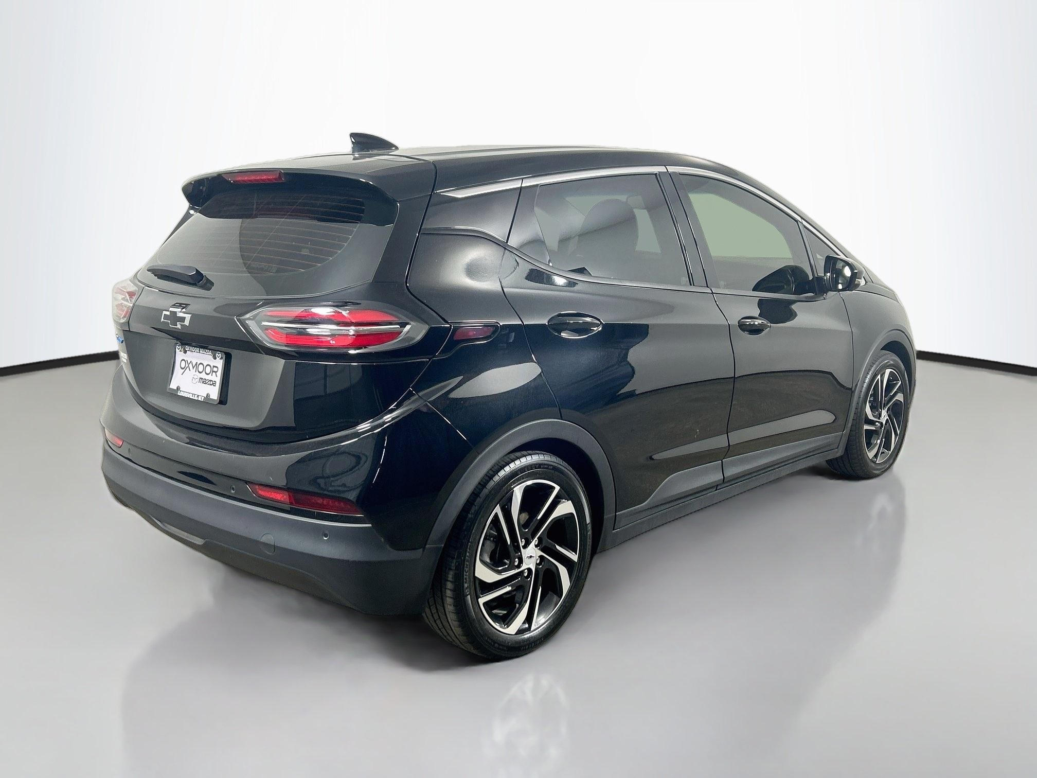Used 2023 Mosaic Black Metallic Chevrolet 2LT image 7