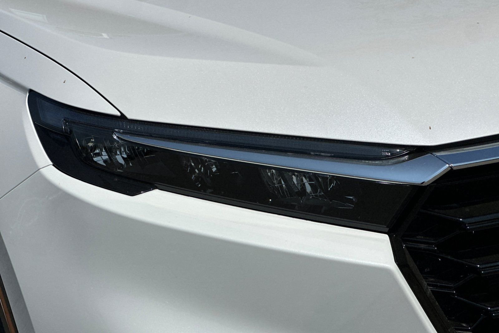 New 2026 Platinum White Pearl Honda EX image 11