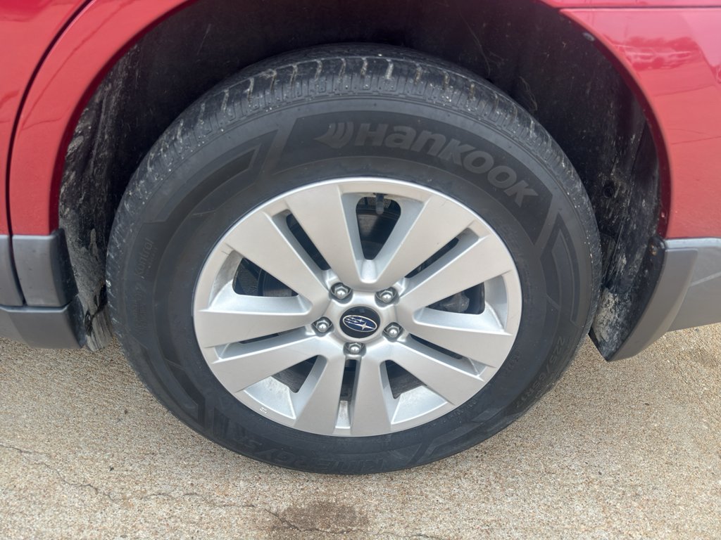 Used 2018 Crimson Red Pearl Subaru Premium image 14