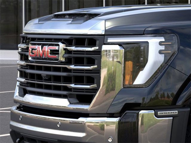2026 GMC Sierra 3500HD SLT - Photo 13