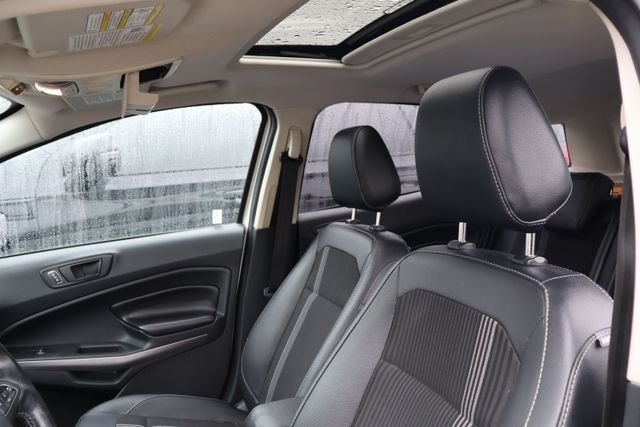 Used 2019 White Ford SES image 12