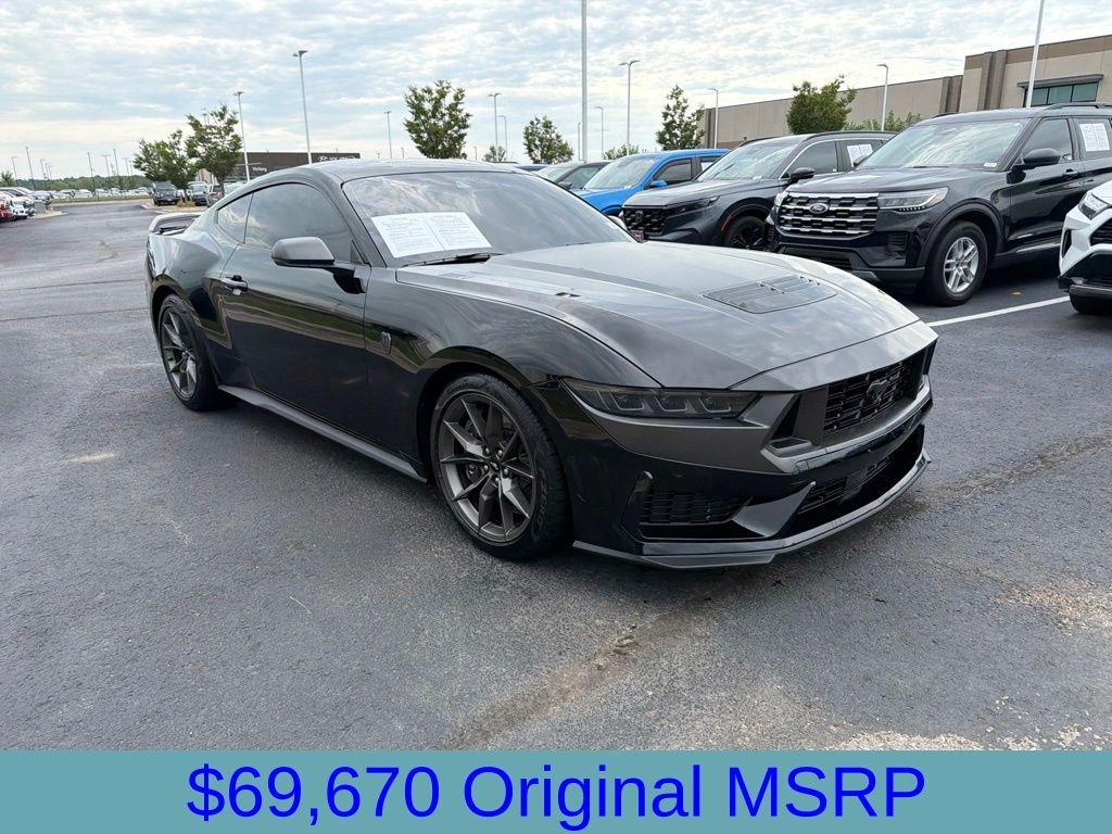 2025 Ford Mustang Dark Horse