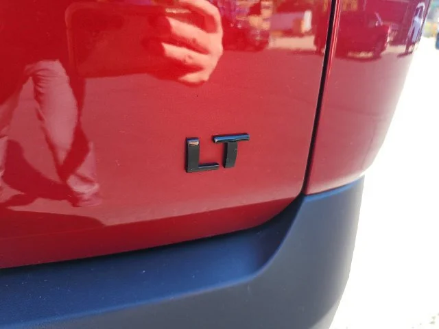 Certified Used 2023 RADIANT RED TINTCOAT Chevrolet LT Cloth image 8