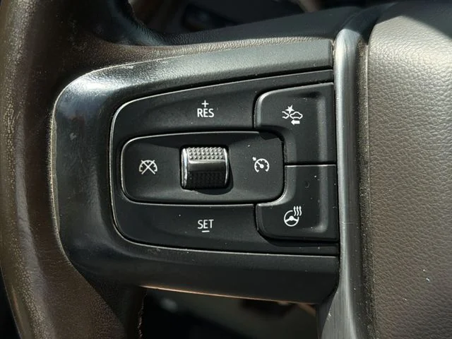 Used 2020 White GMC Denali image 13