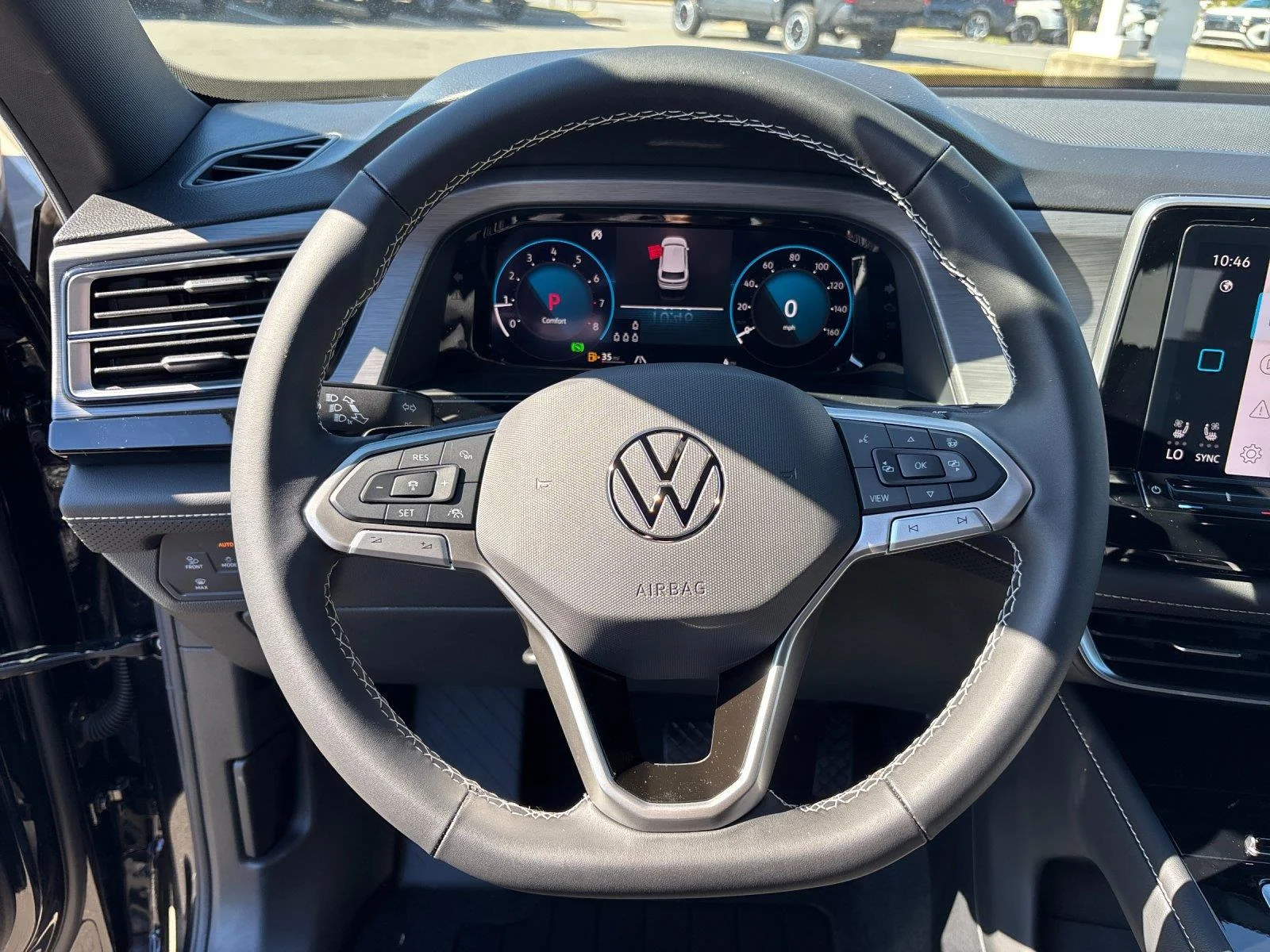 New 2026 Deep Black Pearl Volkswagen 2.0T SE w/Technology image 17