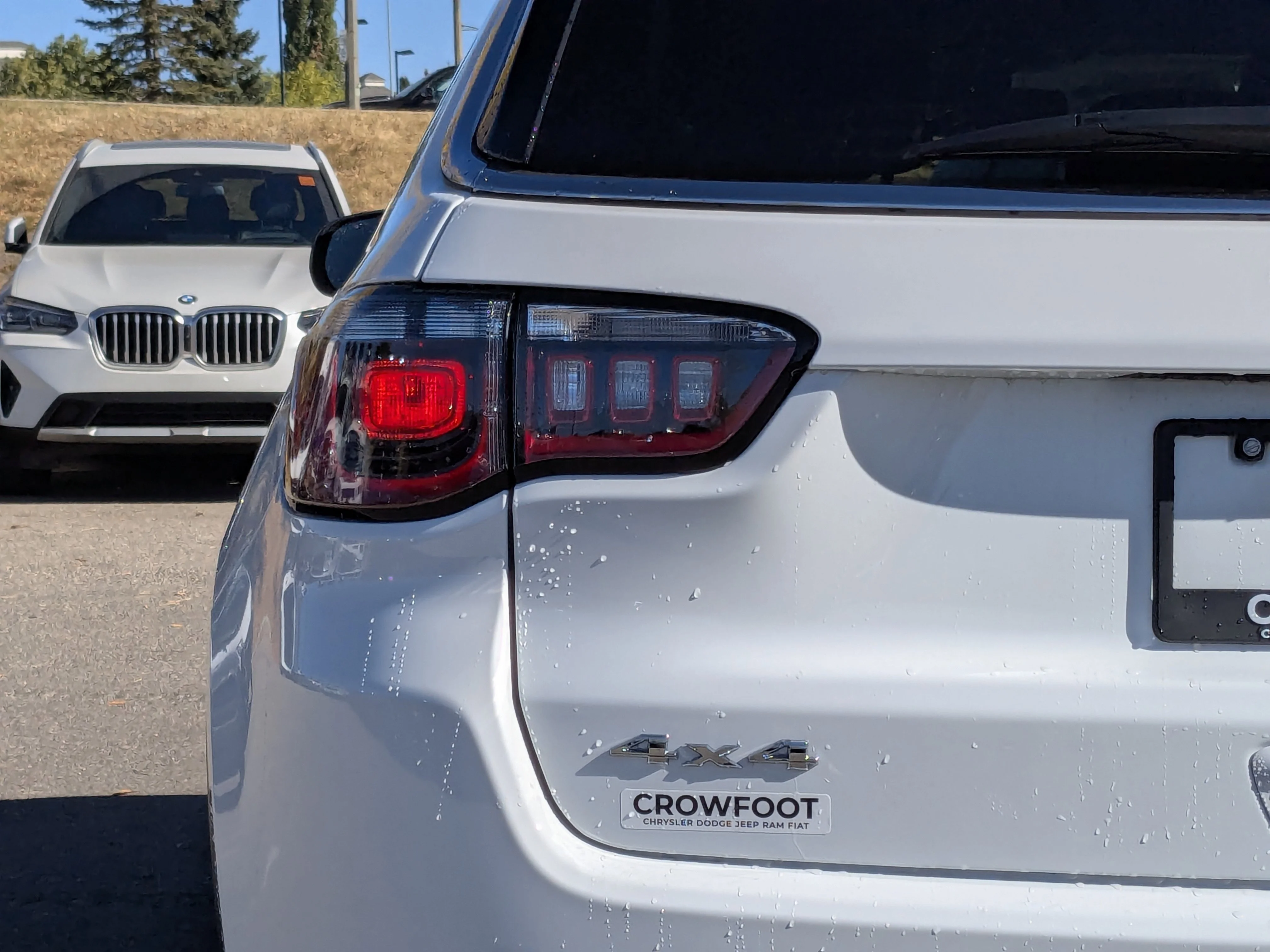 New 2026 White Jeep North - Panoramic Sunroof - Alpine Audio -  Adaptive Cruise - Power Liftgate & Tons More! image 11