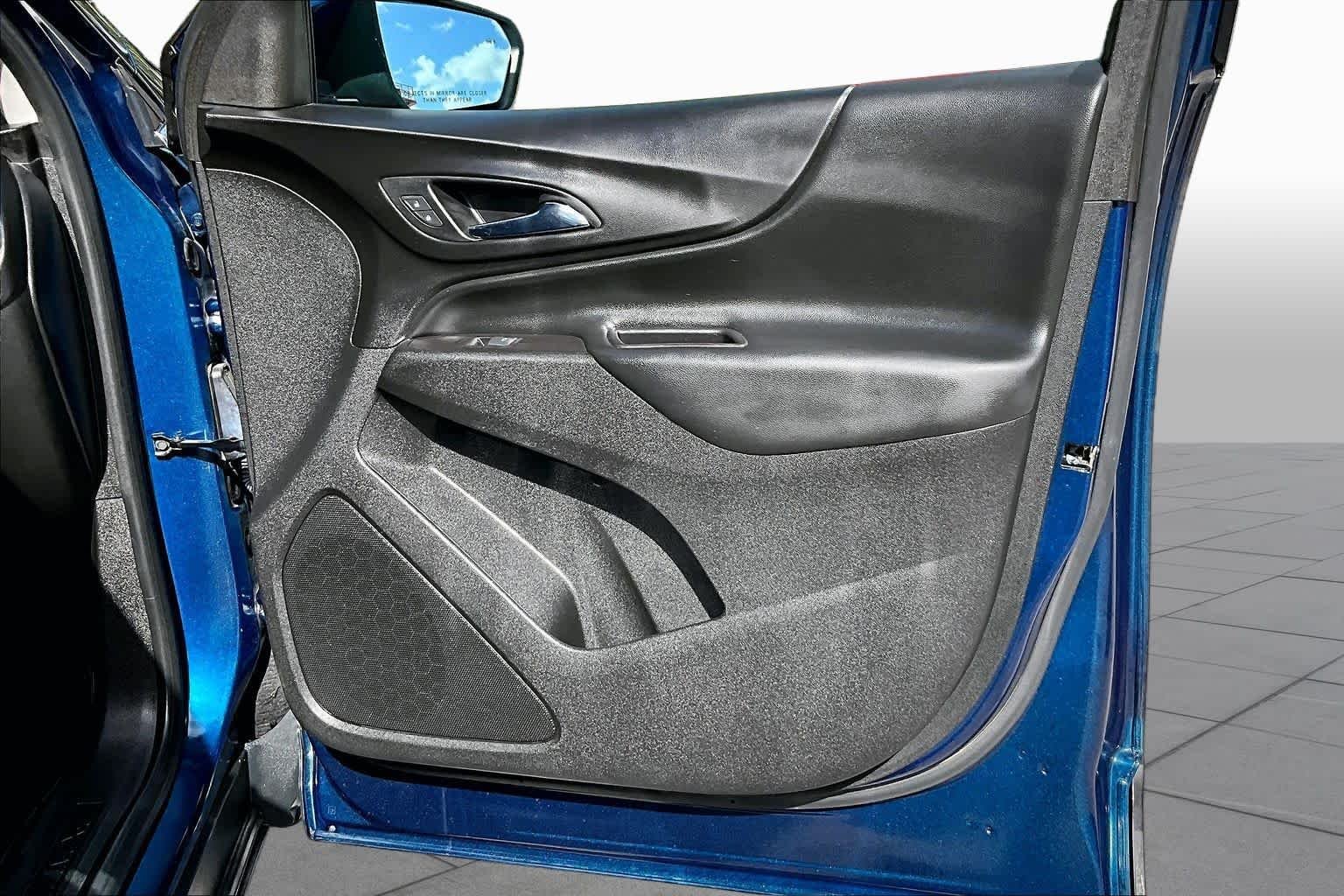 Used 2020 Pacific Blue Metallic Chevrolet LT image 27