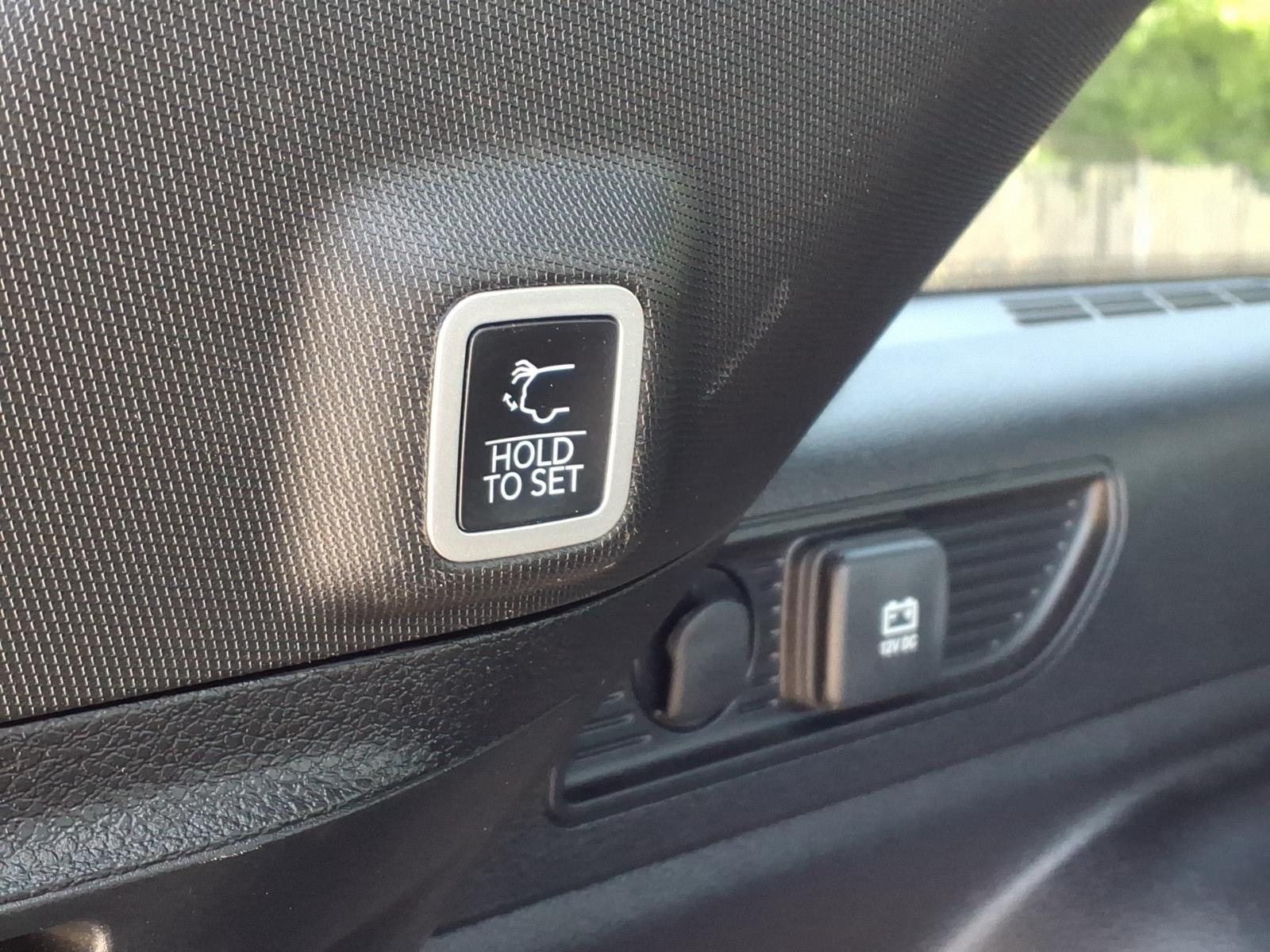 Used 2024 Silver Jeep Altitude X image 21