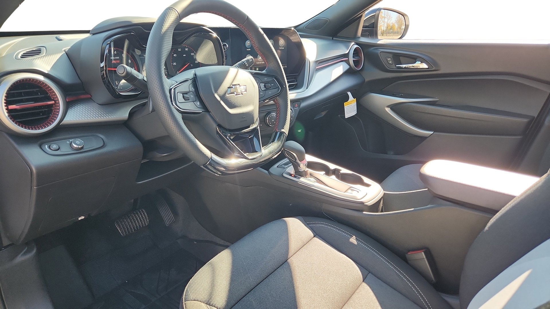 2026 Chevrolet Trax RS - Photo 13