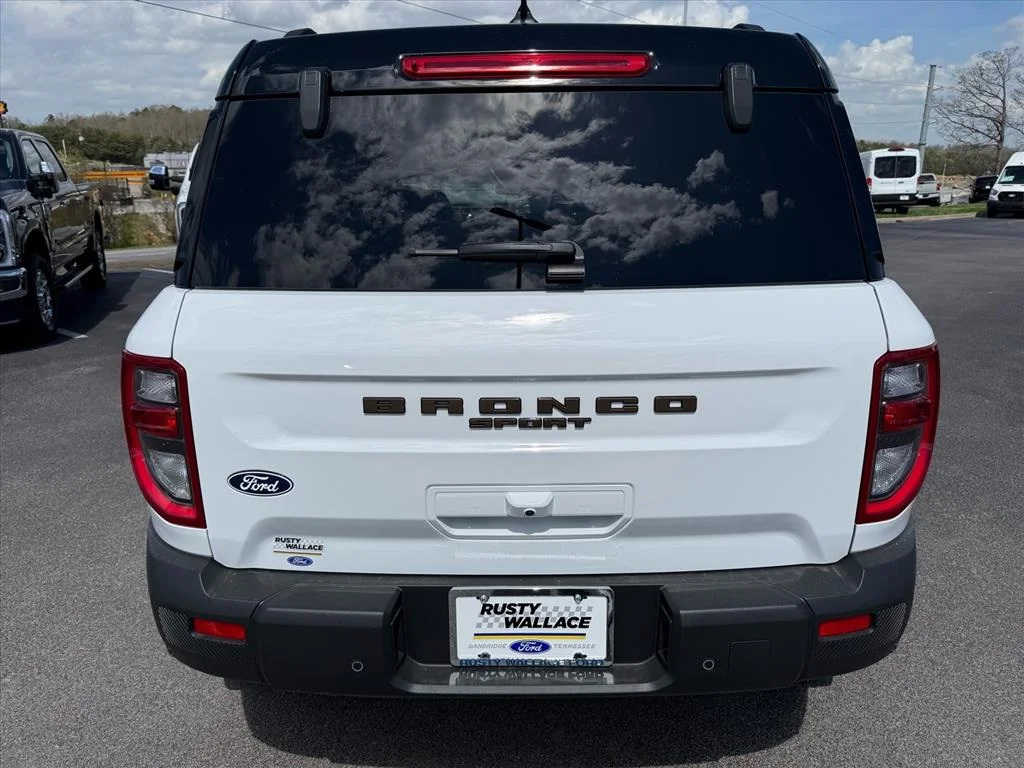 New 2026 Oxford White Ford Big Bend® image 5