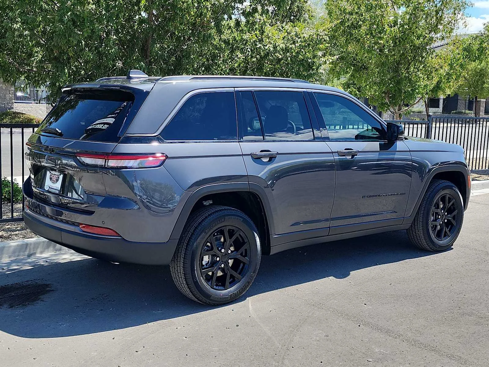 New 2026 Baltic Gray Metallic Clearcoat Jeep Laredo Altitude image 8