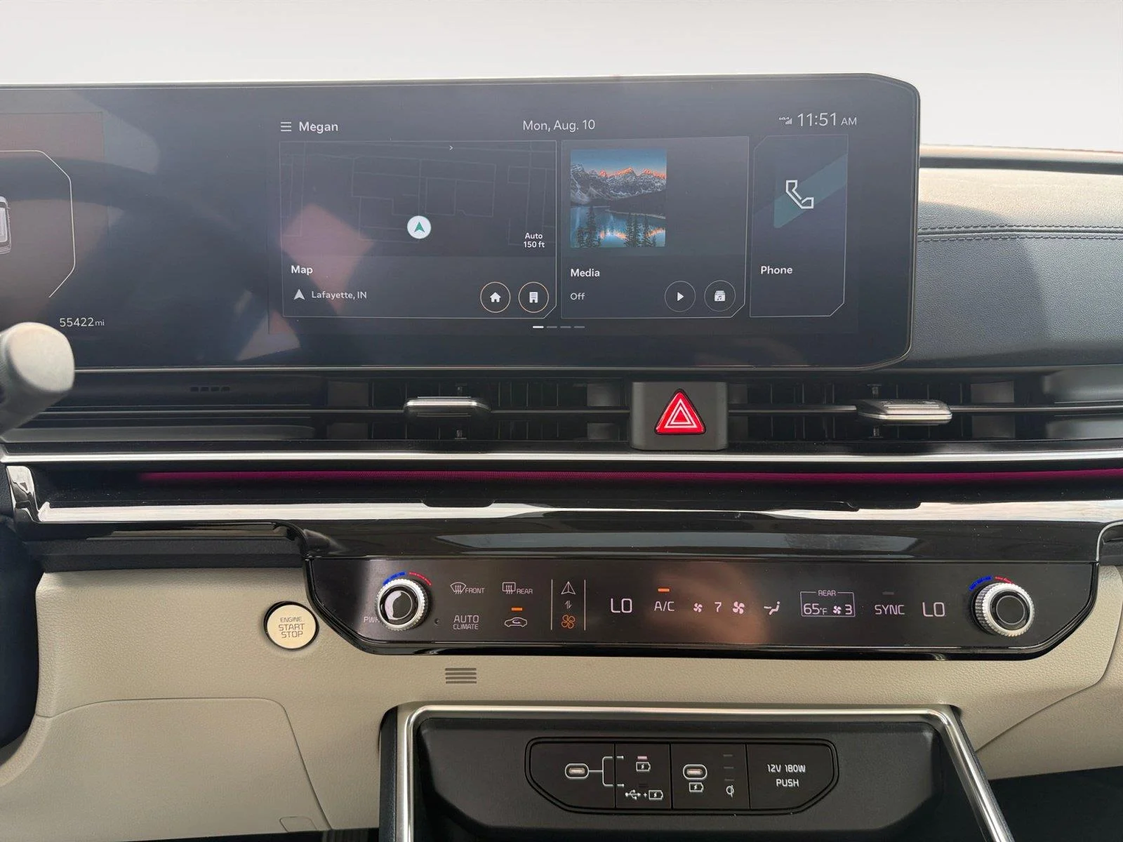 Used 2025 Snow White Pearl Kia SX Prestige image 14