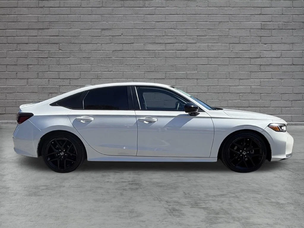 Certified Used 2025 Platinum White Pearl Honda Sport image 10