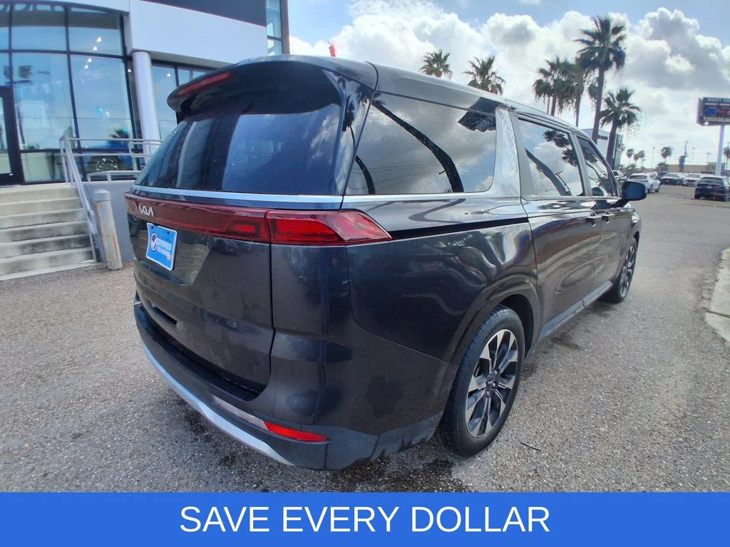Used 2024 Gray Kia EX image 7