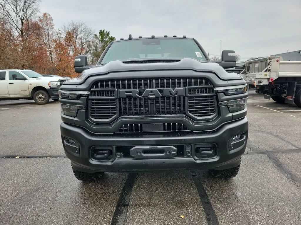 New 2026 Diamond Black Crystal Pearl-Coat Exterior Paint RAM Power Wagon image 3