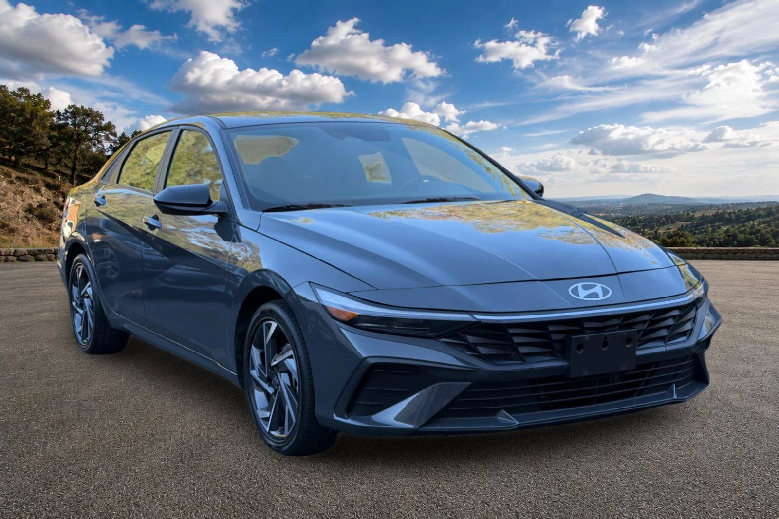 Used 2025 Ecotronic Gray Pearl Hyundai SEL Sport image 2