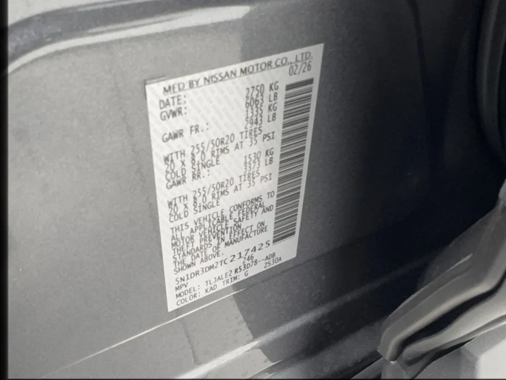 Used 2026 Gray Nissan Platinum image 56