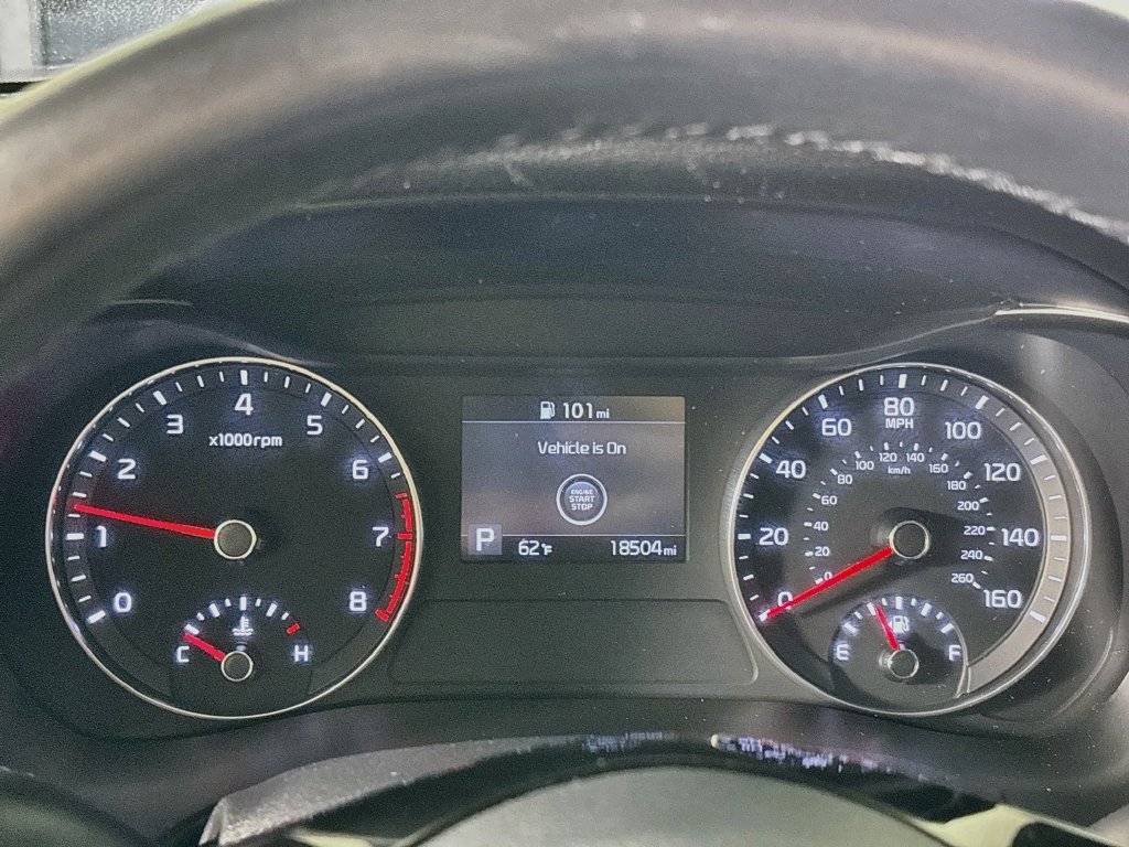 Used 2021 Currant Red Kia EX image 14