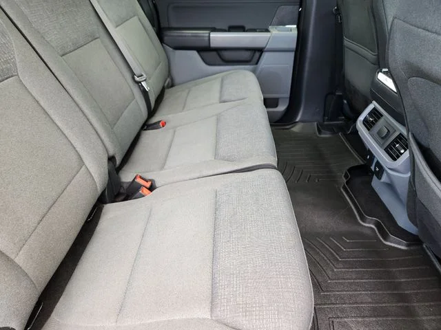 Used 2024 Black Metallic Ford XLT image 23