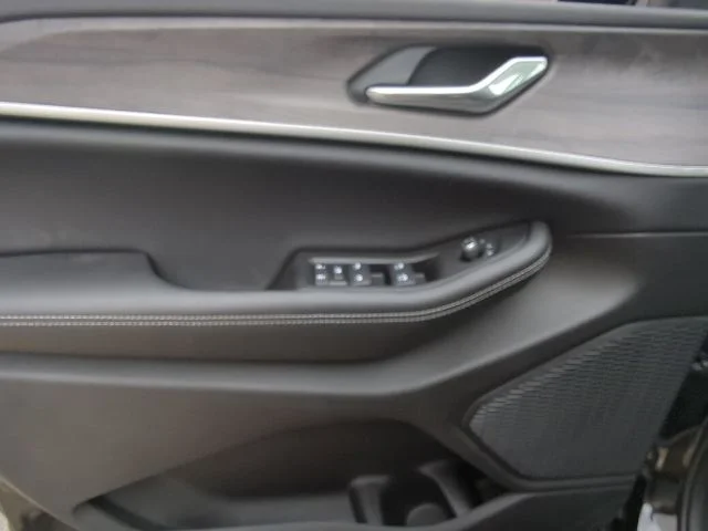 New 2026 Black Jeep Altitude image 12