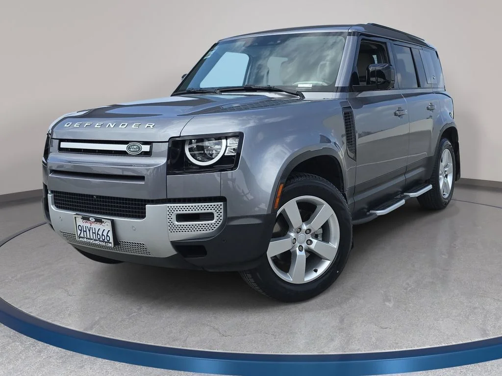 2023 Land Rover Defender S's photo