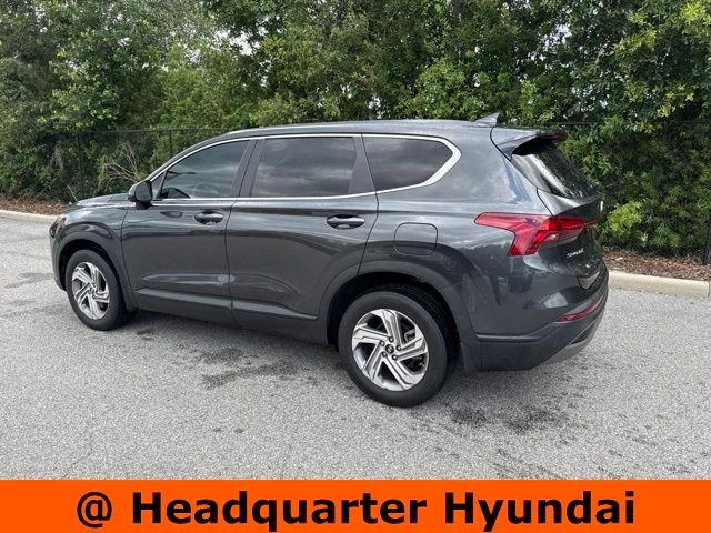 Used 2023 Gray Hyundai SE image 3