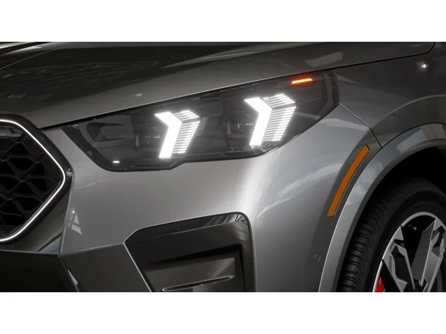 New 2026 Skyscraper Grey Metallic BMW  image 6