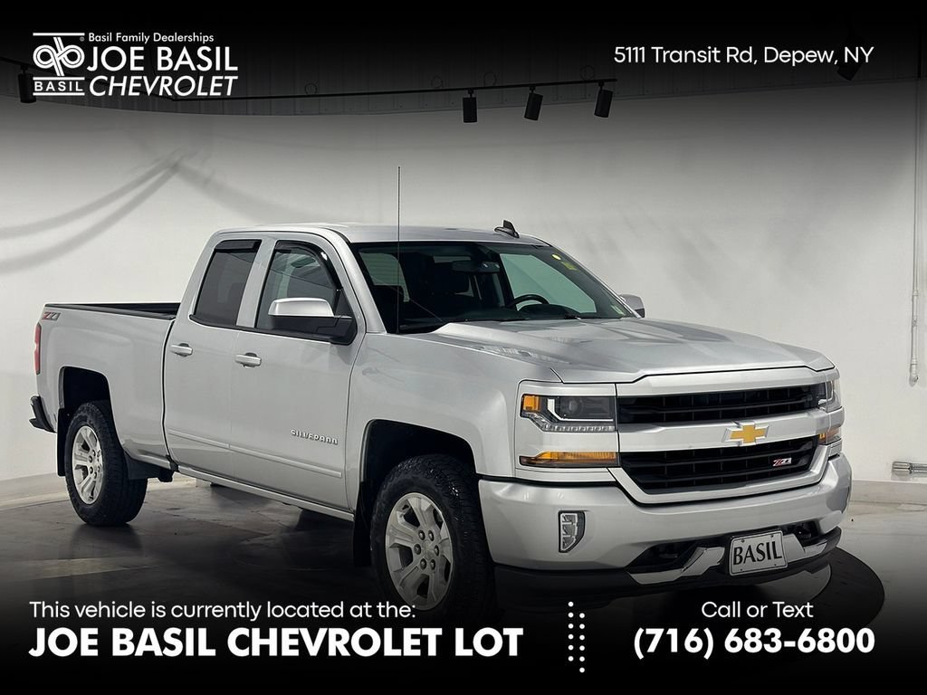 Used 2019 SILVER ICE METALLIC Chevrolet LT image 1