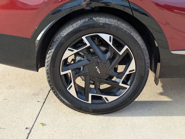 Used 2025  Kia SX-Prestige image 3