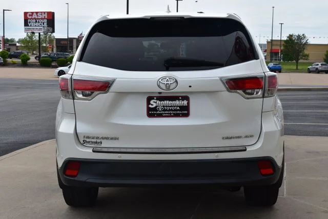 Used 2015 White Toyota Limited image 6