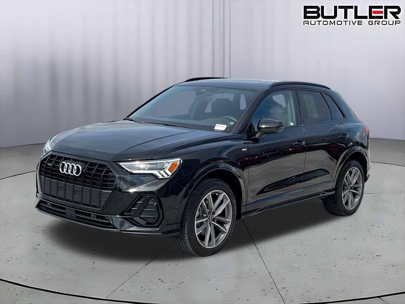 Used 2025 Mythos Black Metallic Audi S line Premium image 1