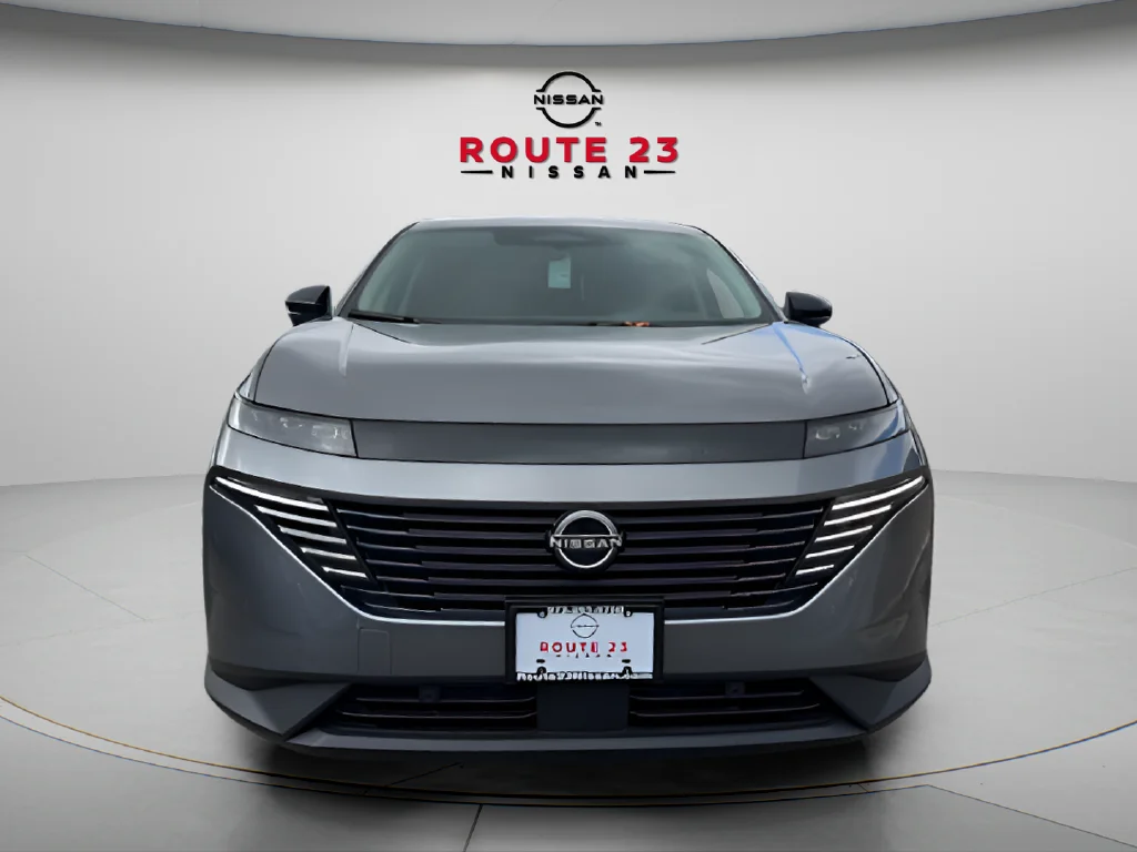 New 2026 Gray Nissan SL image 2